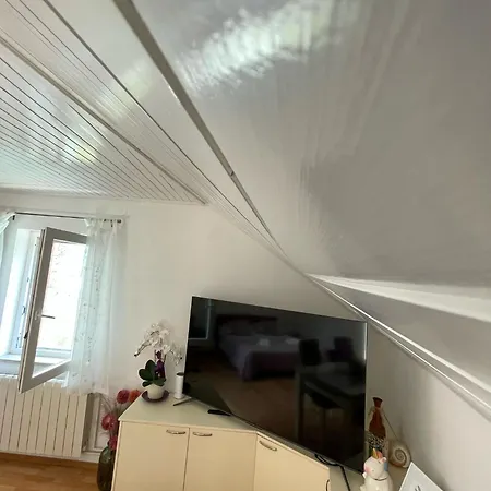 Gostinjska kuća & Nina